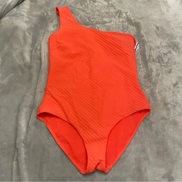 New! Sea Level One-Shoulder One-Piece Swimsuit 21250 - Picture 2 of 11